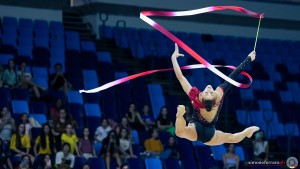 q raffaeli sofia ita sfe07458 copia simone ferraro ph